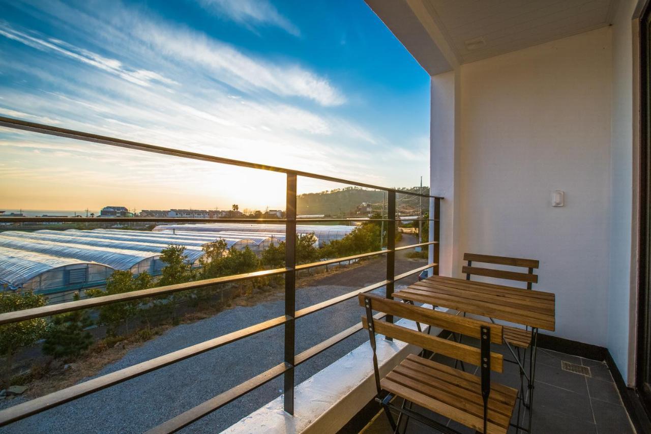Jeju Soo Pension Seogwipo-stad Buitenkant foto